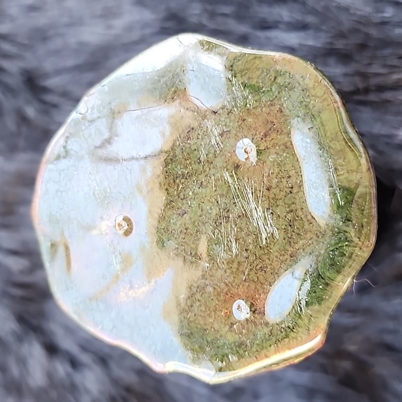 HANDMADE POTTERY VASE. - Picture 6 of 6